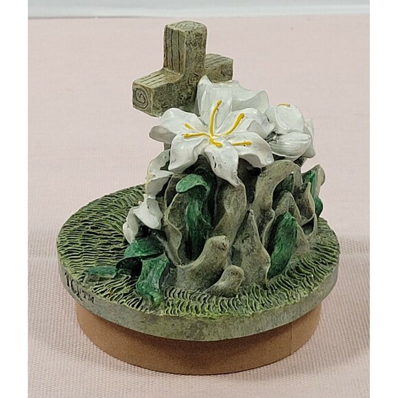 TCR candle topper cross and flowers rare green and white.    8-10 - Picture 5 of 9